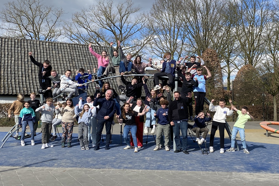 Basisschoolleerlingen gaan enthousiast van start met Water Race